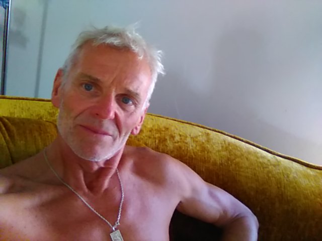 Profil de Melvil, 40 ans, Gay pride à Vendlincourt (Jura)