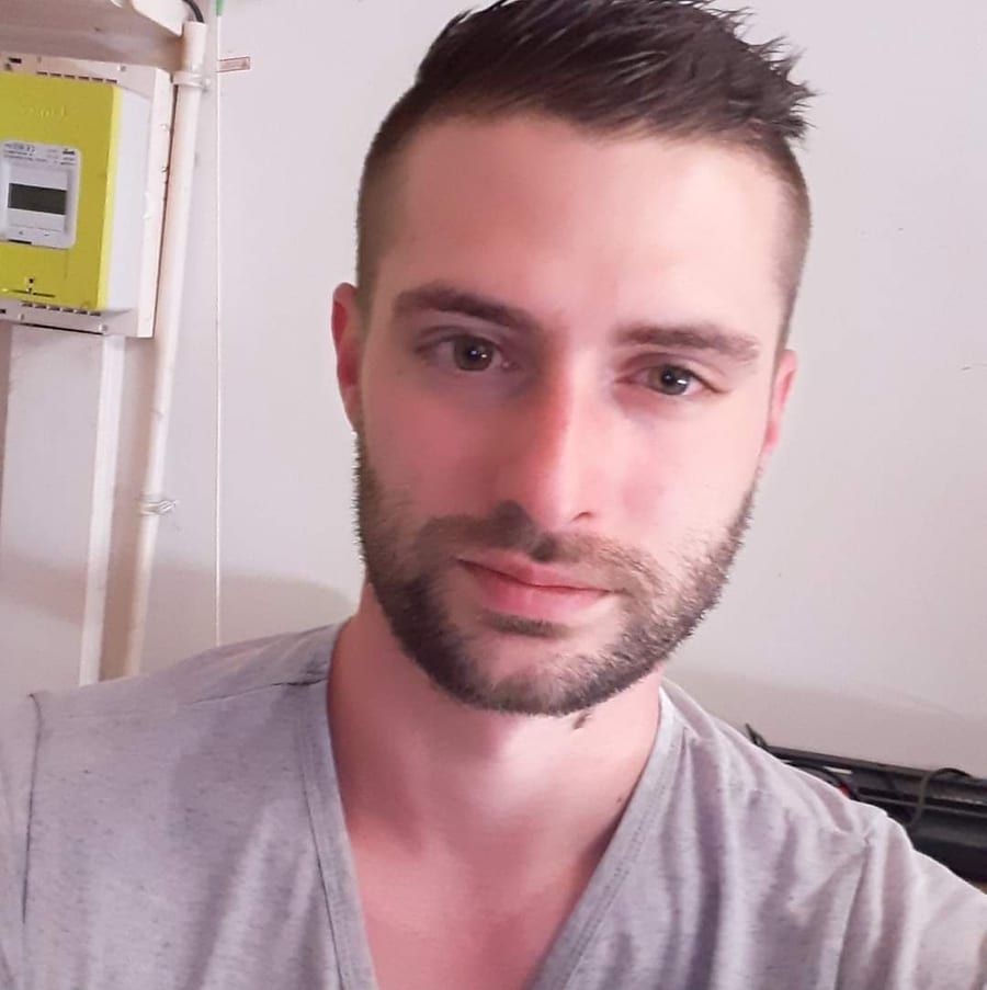 Profil de Vitaly, 33 ans, Gay pride à Vésenaz (Genève)