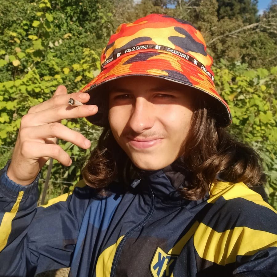 Profil de Rehane, 26 ans, Gay pride à Bruson (Valais)