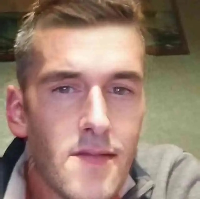 Profil de Gerson, 22 ans, Gay pride à Camuns (Grisons)