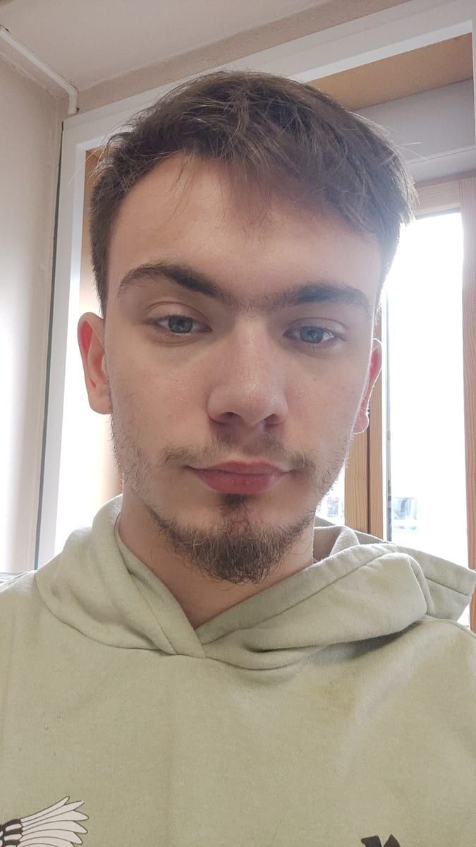 Profil de Ziggy, 25 ans, Gay pride à Valendas (Grisons)