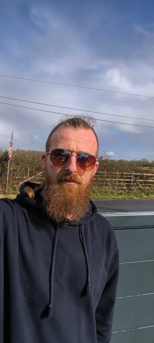 Profil de Heol, 34 ans, Gay pride à Camischolas (Grisons)