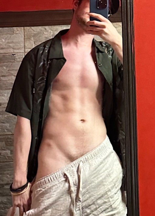 Profil de Django, 23 ans, Gay pride à Bibern SO (Soleure)