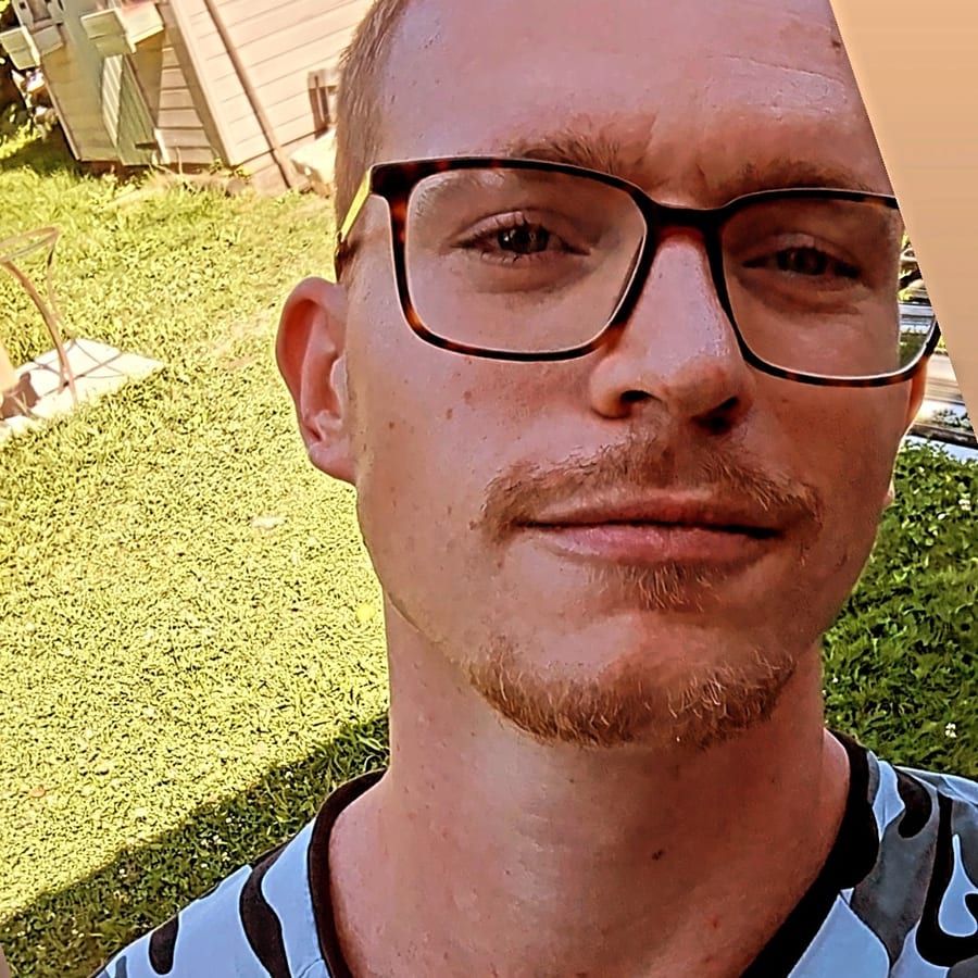 Profil de Emry, 42 ans, Gay pride à Valendas (Grisons)