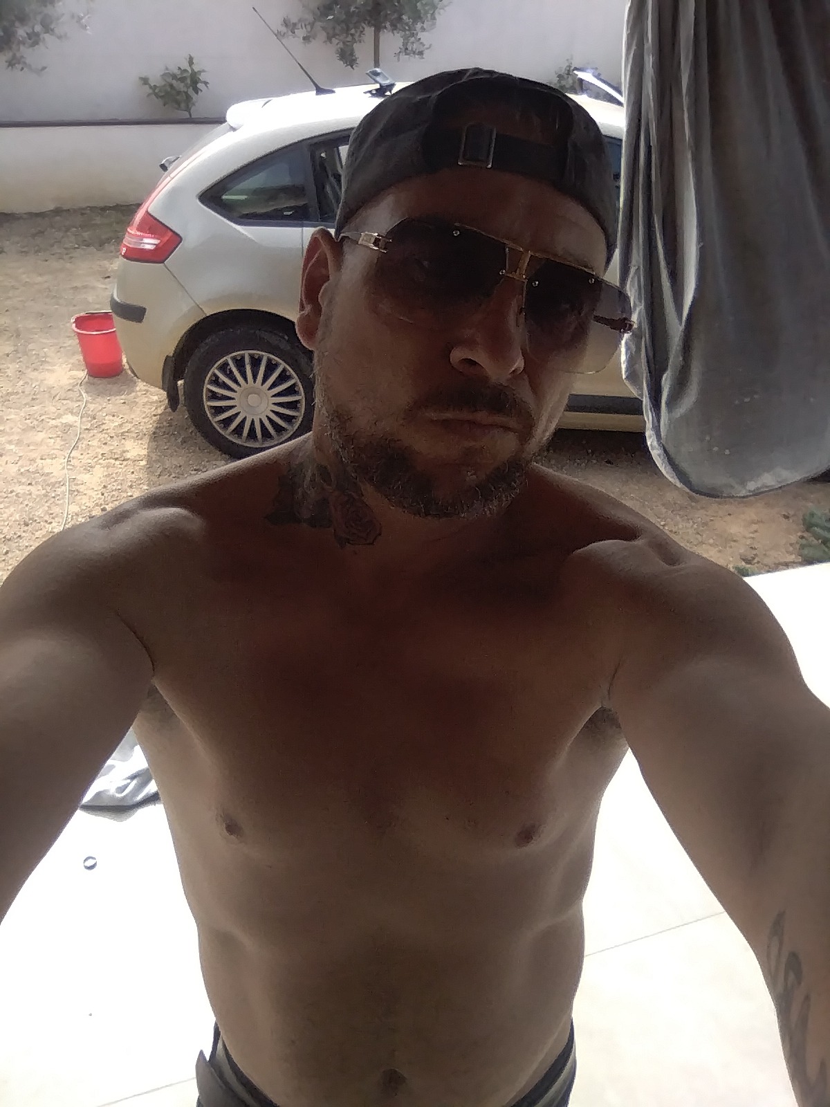 Profil de Conan, 23 ans, Gay pride à Zinal (Valais)