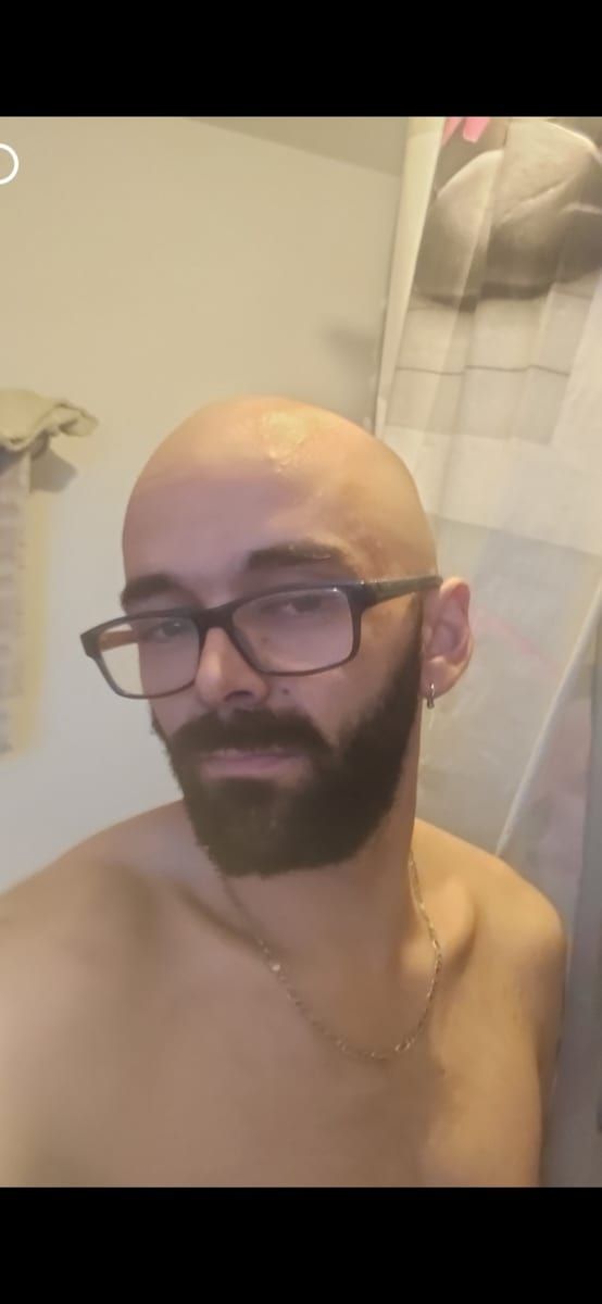 Profil de Josuha, 33 ans, Gay pride à Bibern SO (Soleure)