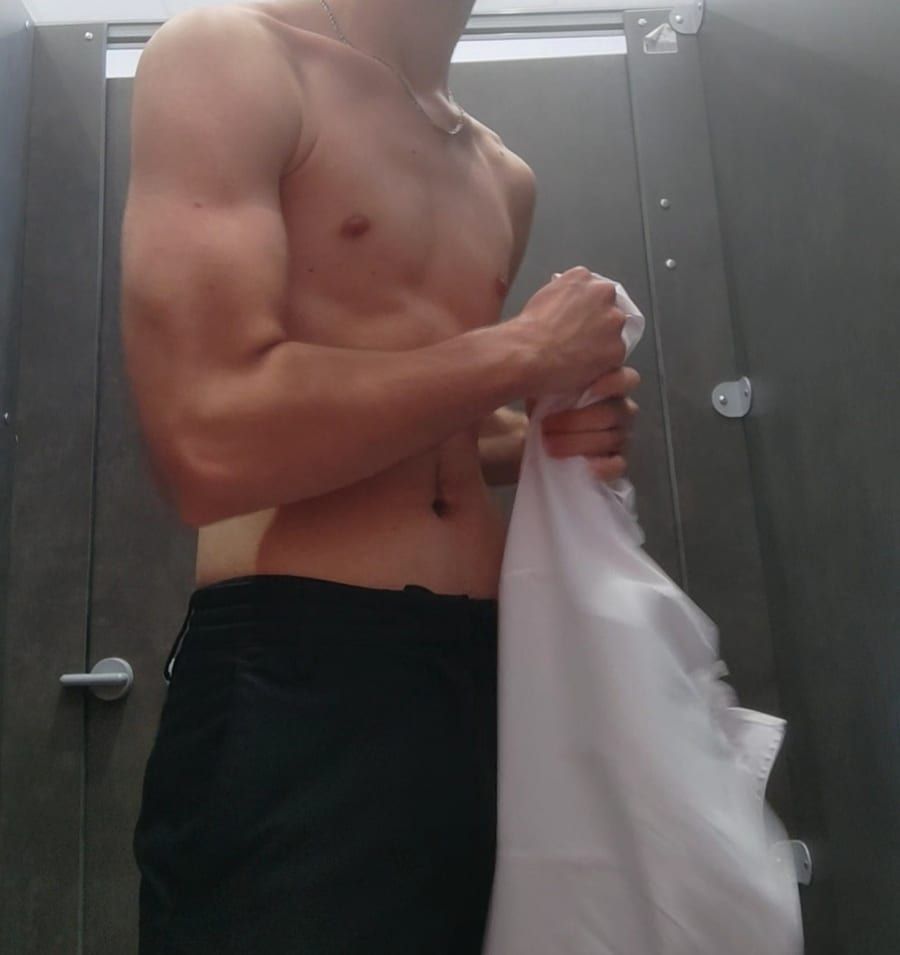 Profil de Mariano, 26 ans, Gay pride à Campascio (Grisons)