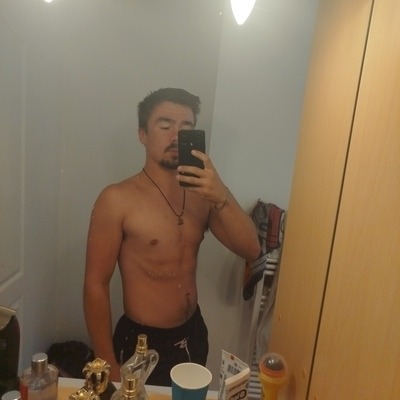 Profil de Mohamed-ibrahim, 37 ans, Gay pride à Zermatt (Valais)